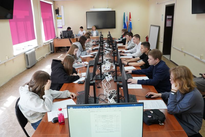 Мероприятие реализовано в рамках федерального проекта "Профессионалитет" и национального проекта РФ "Молодежь и дети"!